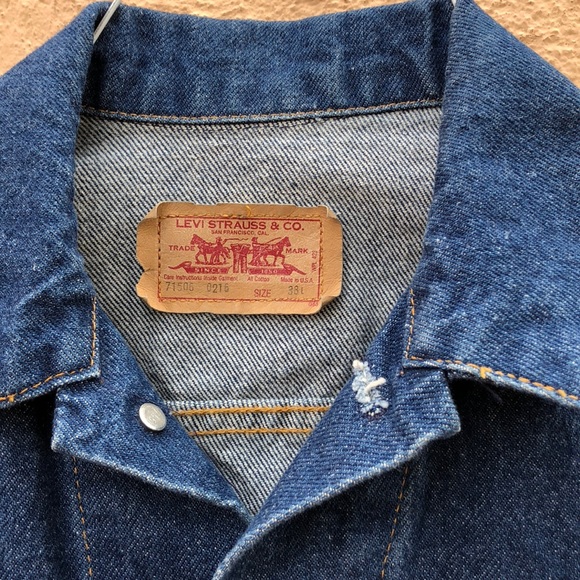 Vintage Levi Jacket - Picture 2 of 2